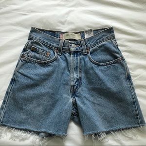 High waisted Levi’s